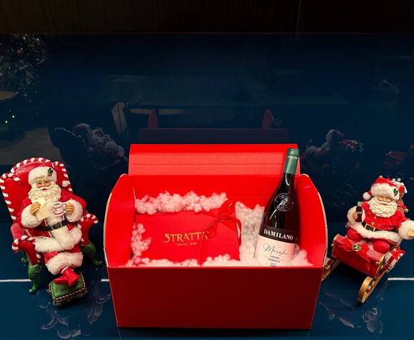 🎄 Christmas Basket – Nebbiolo & Giandujotti 🎄