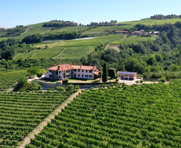 Experience the heart of the Langhe