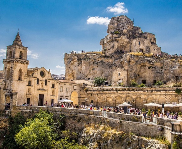 Escursione e pranzo nei Sassi di Matera