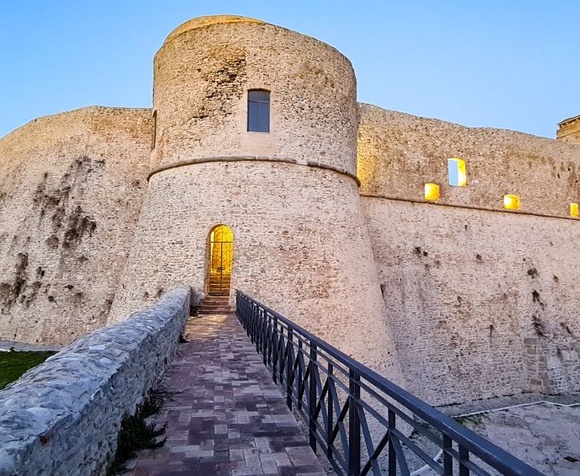 Visita guidata di Ortona e Degustazione