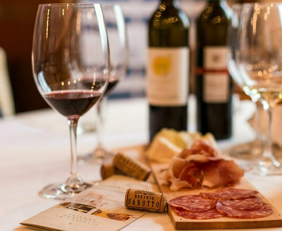 Visita & Degustazione in Cantina - Neviglie