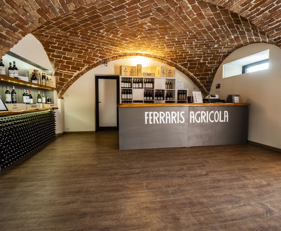 Visit & Taste at Ferraris