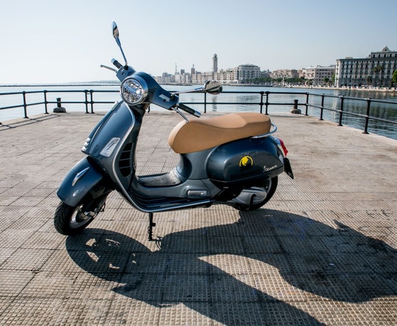 Vespa tour in Bari